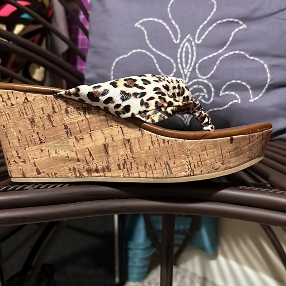 XOXO Leopard Print Sandals Sz 8 - Picture 5 of 9